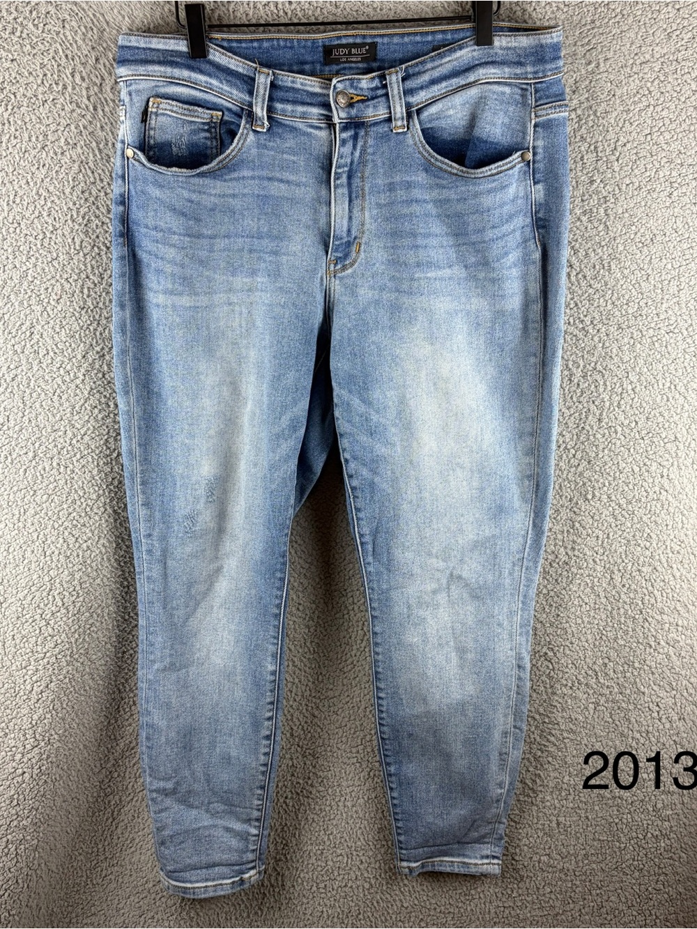 Judy Blue Women’s Light Blue Wash Slim Fit Jeans Size 14W